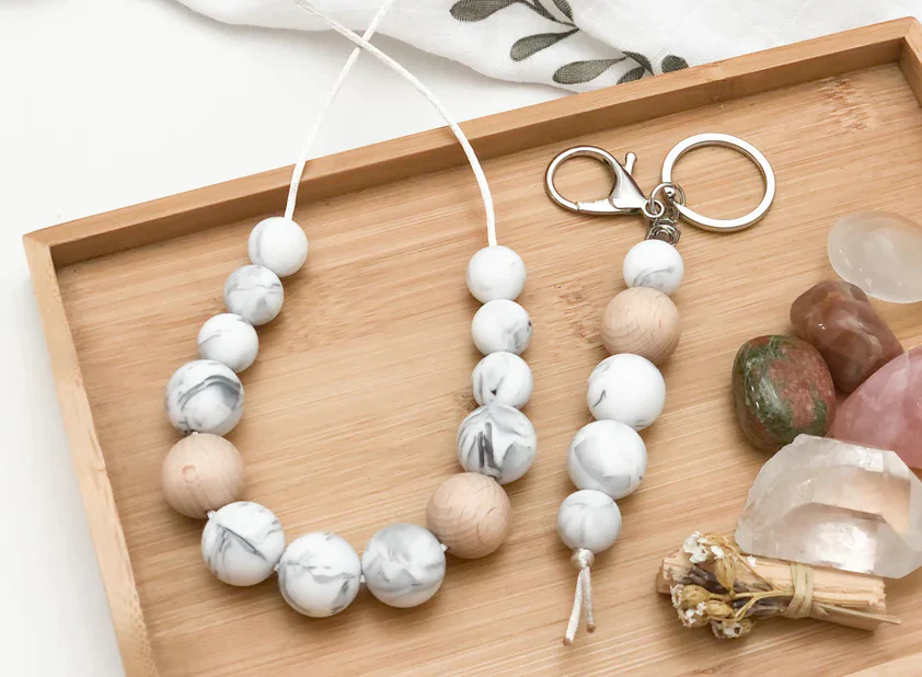 How to Start and Grow a Successful Wholesale Brooch Business